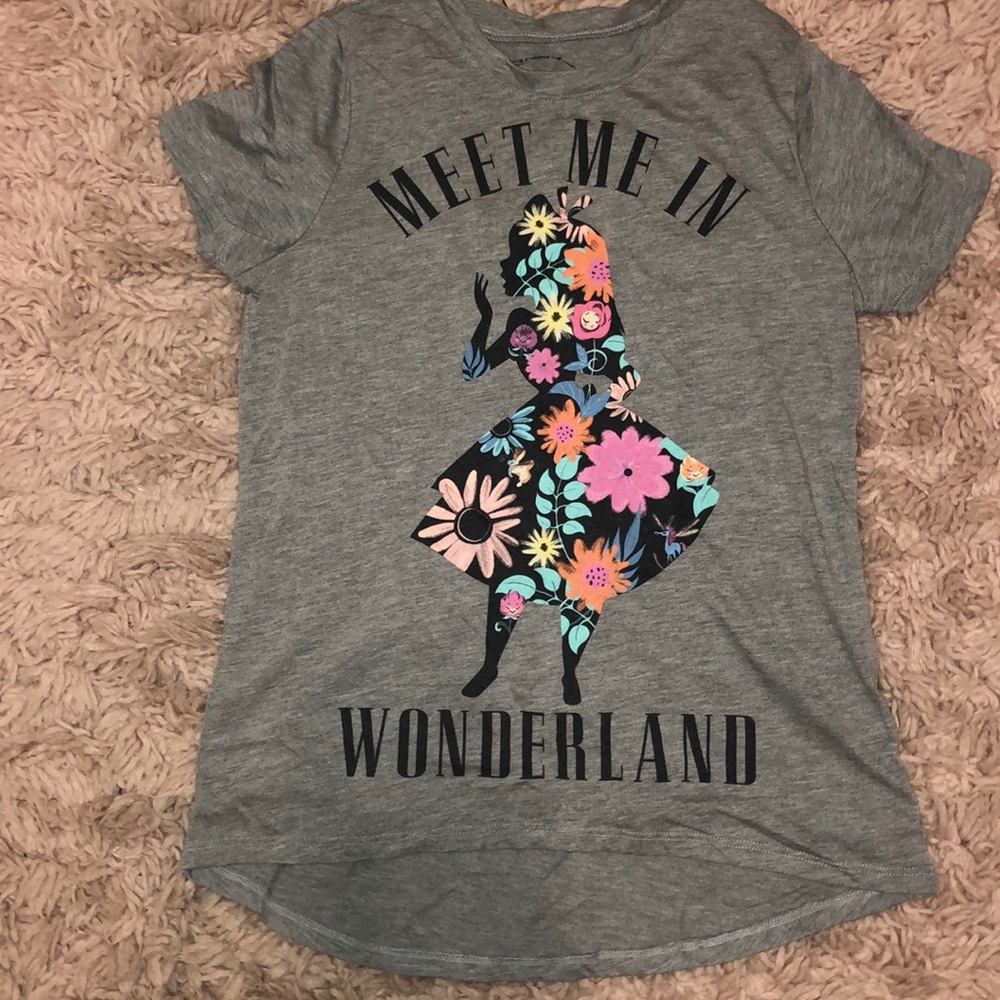 DISNEY Alice In Wonderland T-Shirt